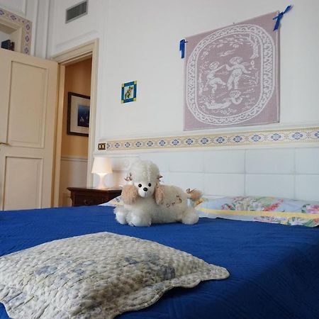 Elegante Appartamento Centro Storico 卡塔尼亚 外观 照片