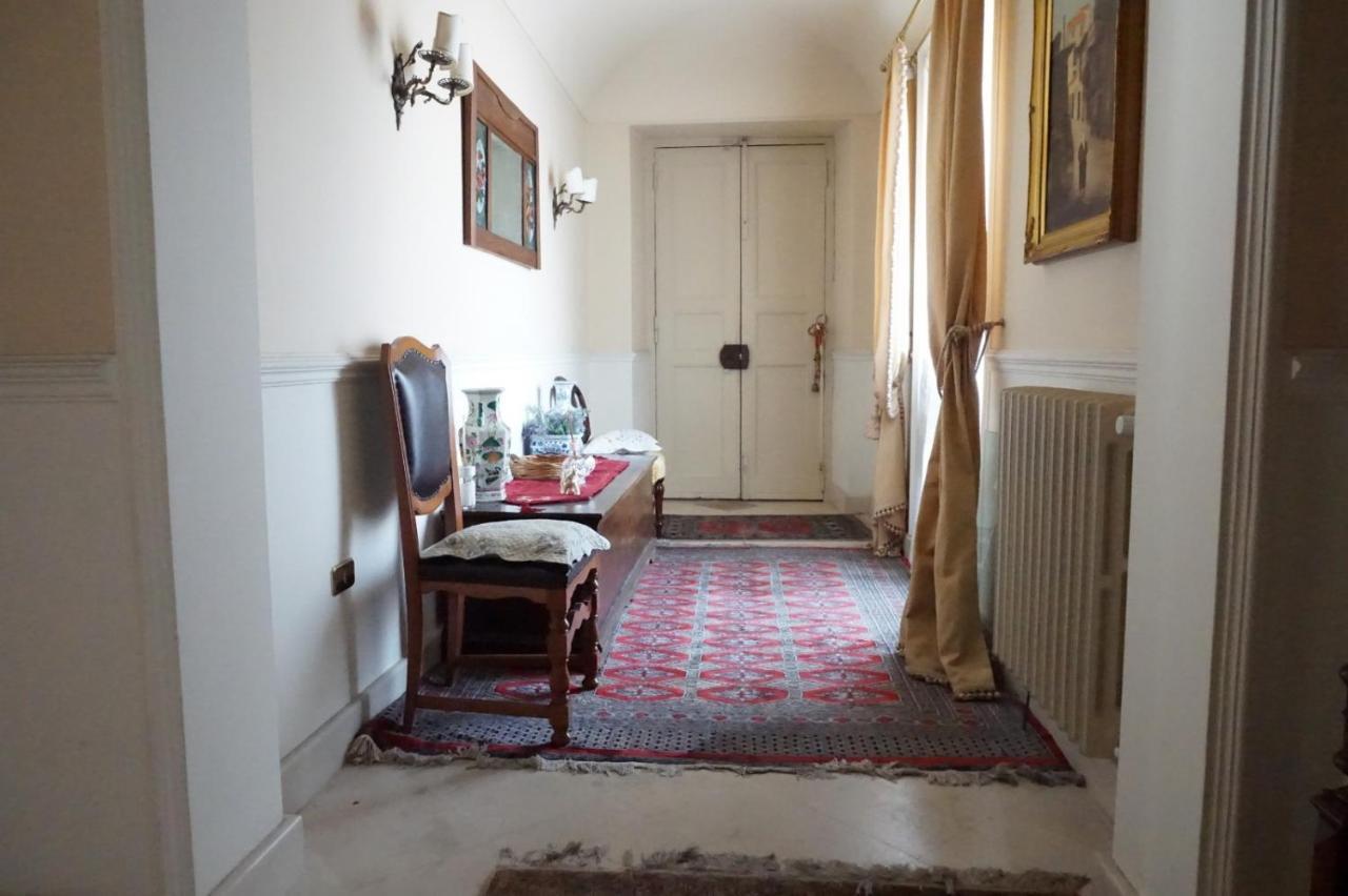 Elegante Appartamento Centro Storico 卡塔尼亚 外观 照片